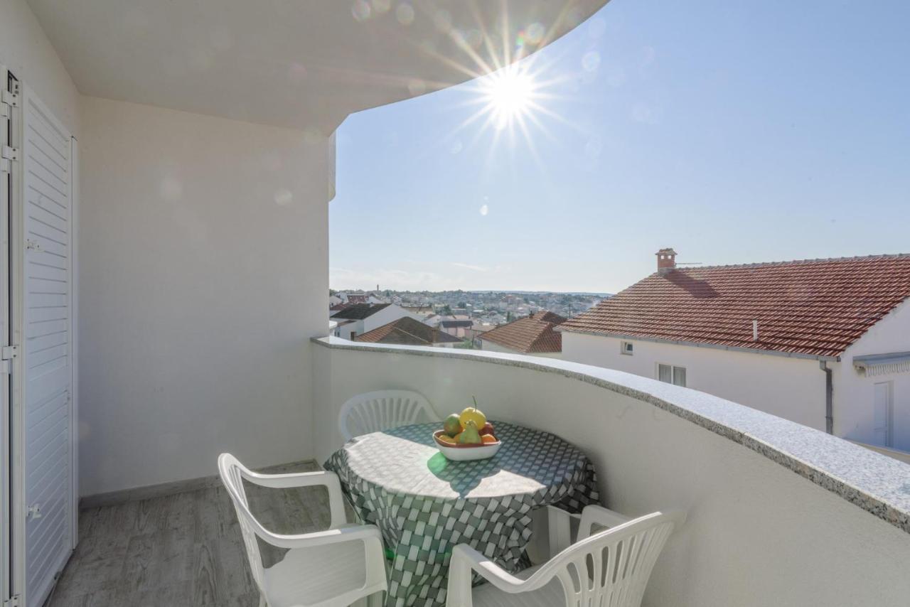 Villa Andelo โตรกีร์ ภายนอก รูปภาพ